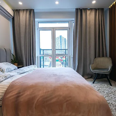Victory Ecoloft شقة كييف